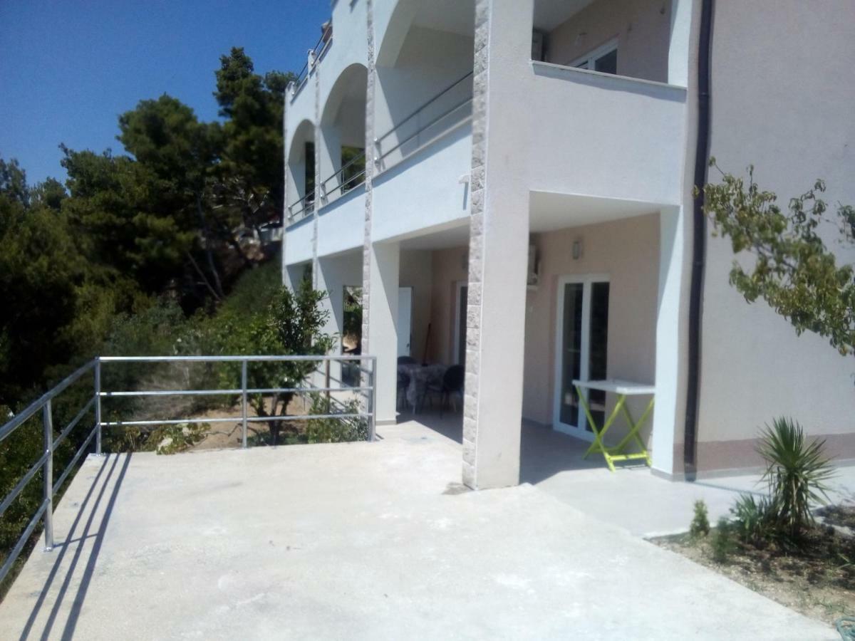 Apartmani Marija Jakir Brela Exterior photo